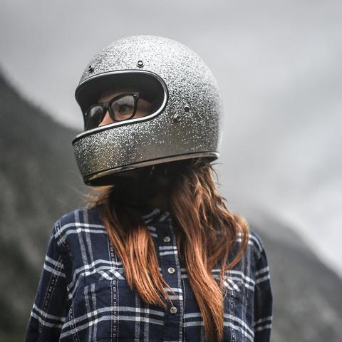 billet silver motorcycle helmet BILTWELL GRINGO SILVER MEGAFLAKE – Krazy Katz Moto